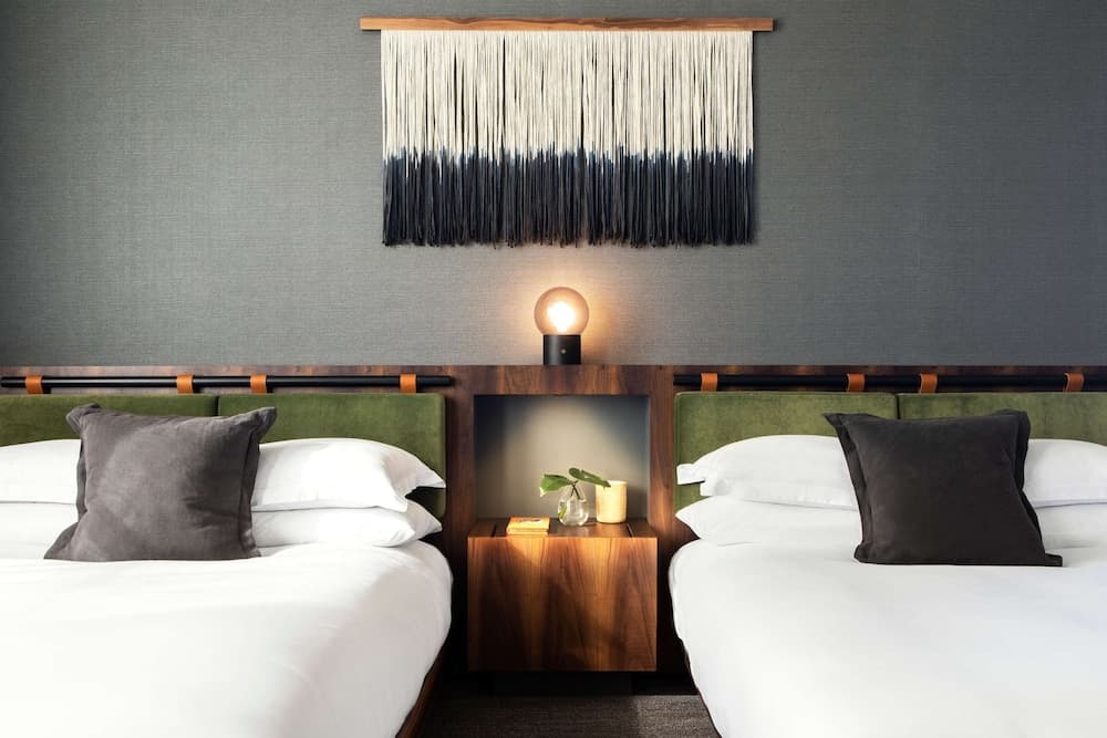 Deluxe Room, 2 Queen Beds
