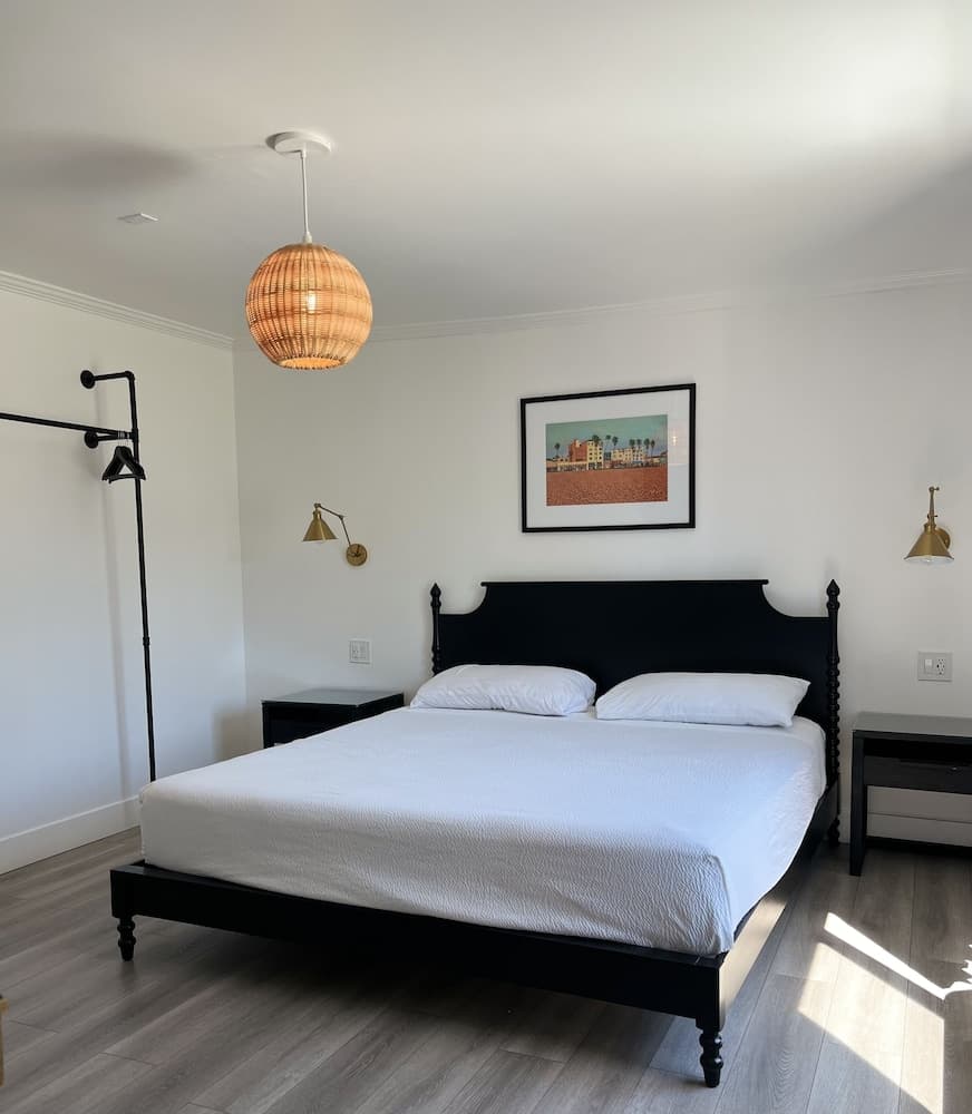 Standard Room, 1 King Bed, Non Smoking