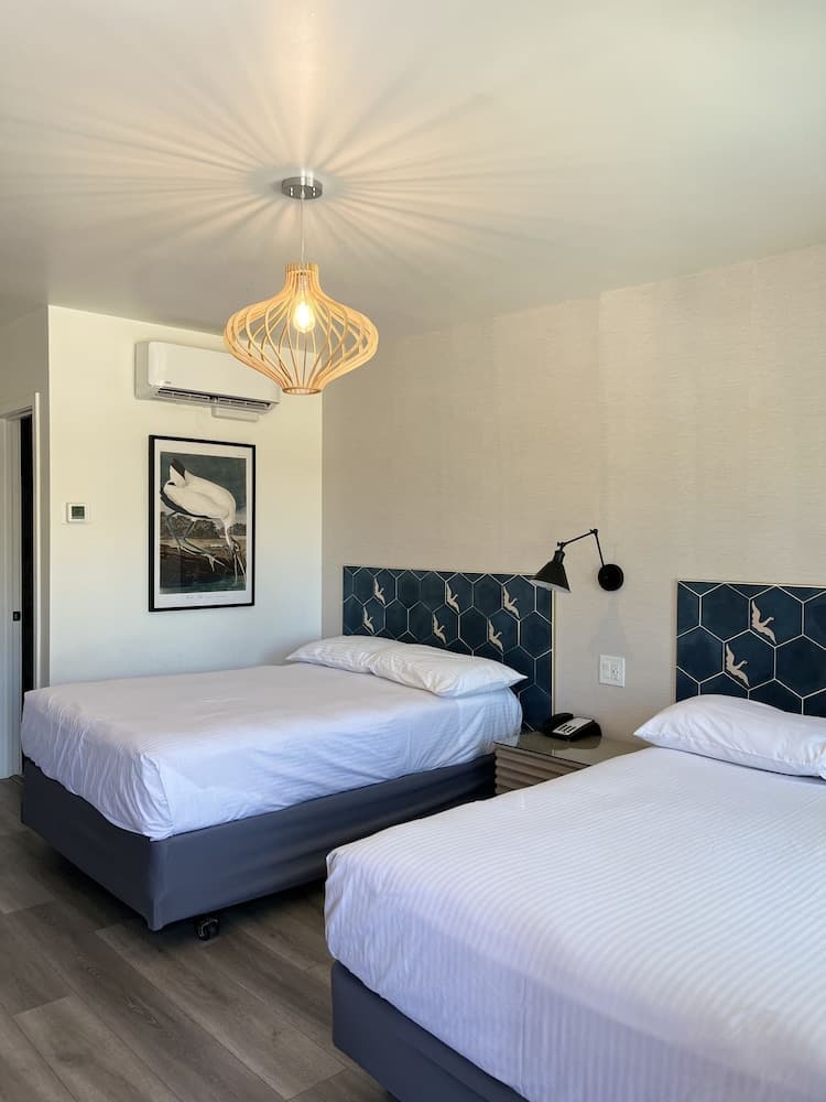 Standard Room, 2 Queen Beds, Non Smoking