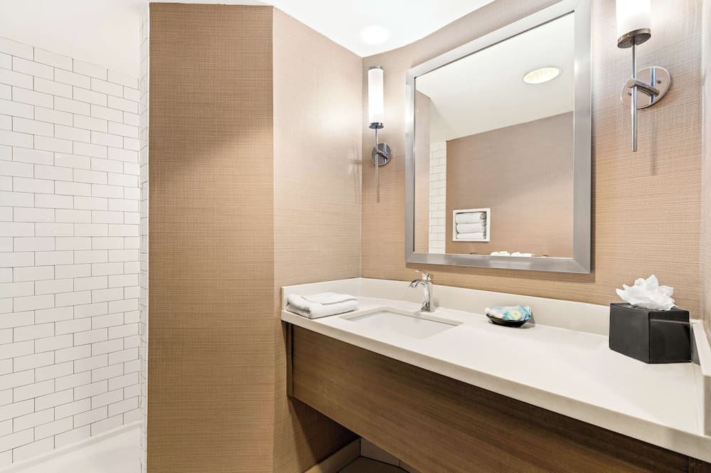 Deluxe Room, 2 Double Beds (Deluxe Two Doubles)