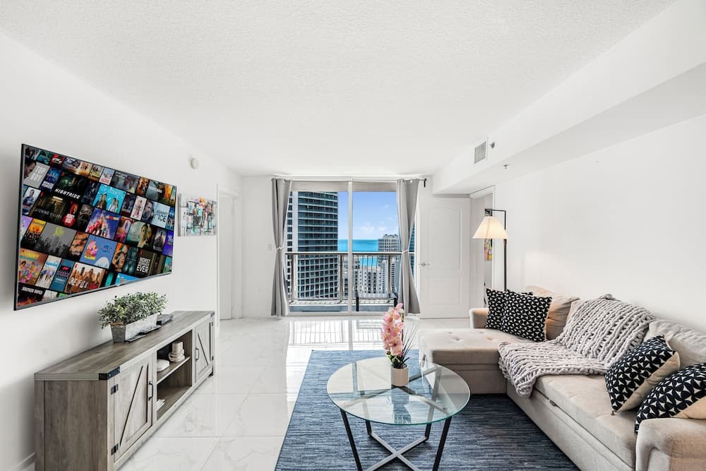 Luxury Condo, 2 Bedrooms, Ocean View