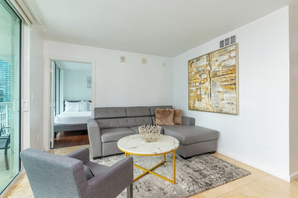 Comfort Apartment, 3 Bedrooms, Balcony, Sea Facing