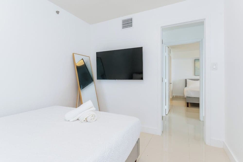 Family Apartment, 2 Bedrooms, Balcony, Bay View