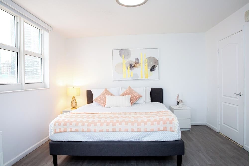 Family Apartment, Balcony, Bay View
