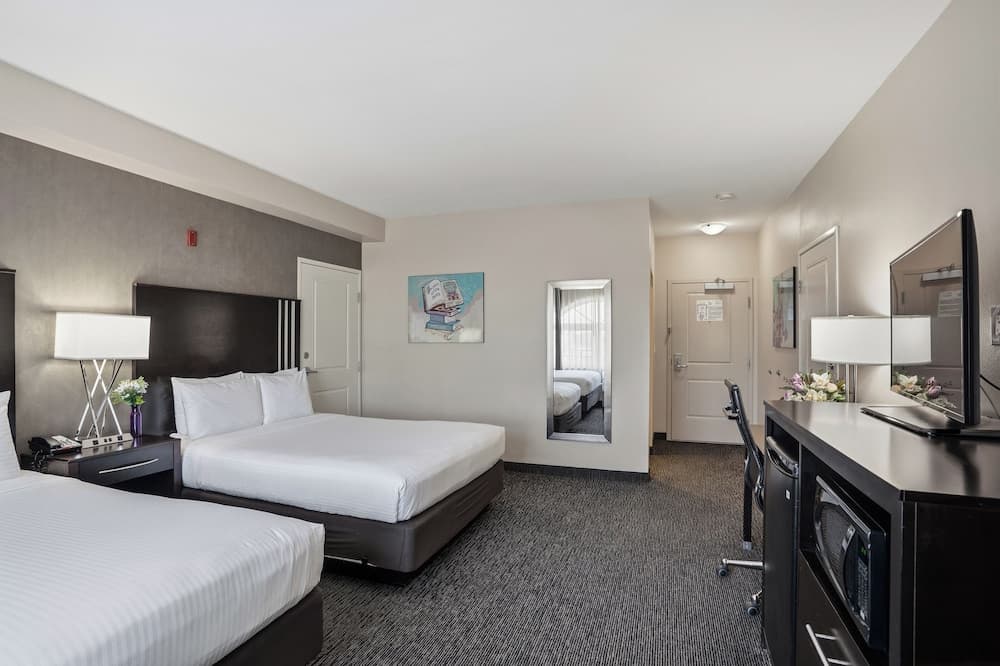 Luxury Room, 2 Queen Beds