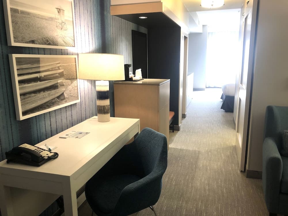 Studio Suite, 1 King Bed, Accessible (Hearing)