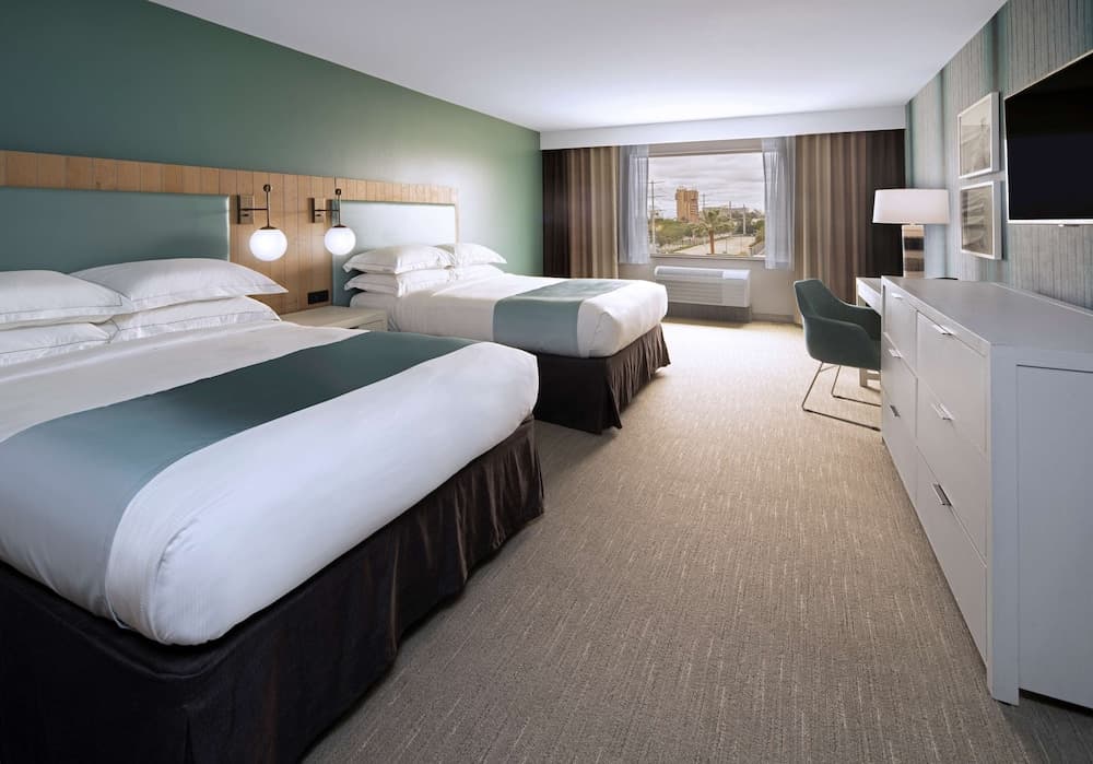 Room, 2 Queen Beds (Premium View)