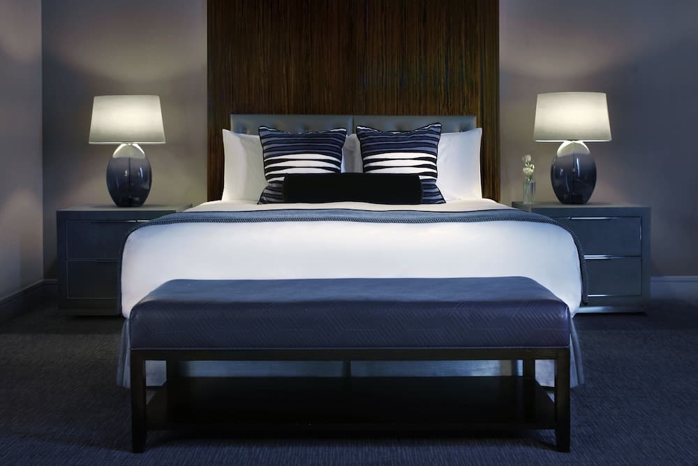 Deluxe Suite, 1 Bedroom, City View (1 King Bed)
