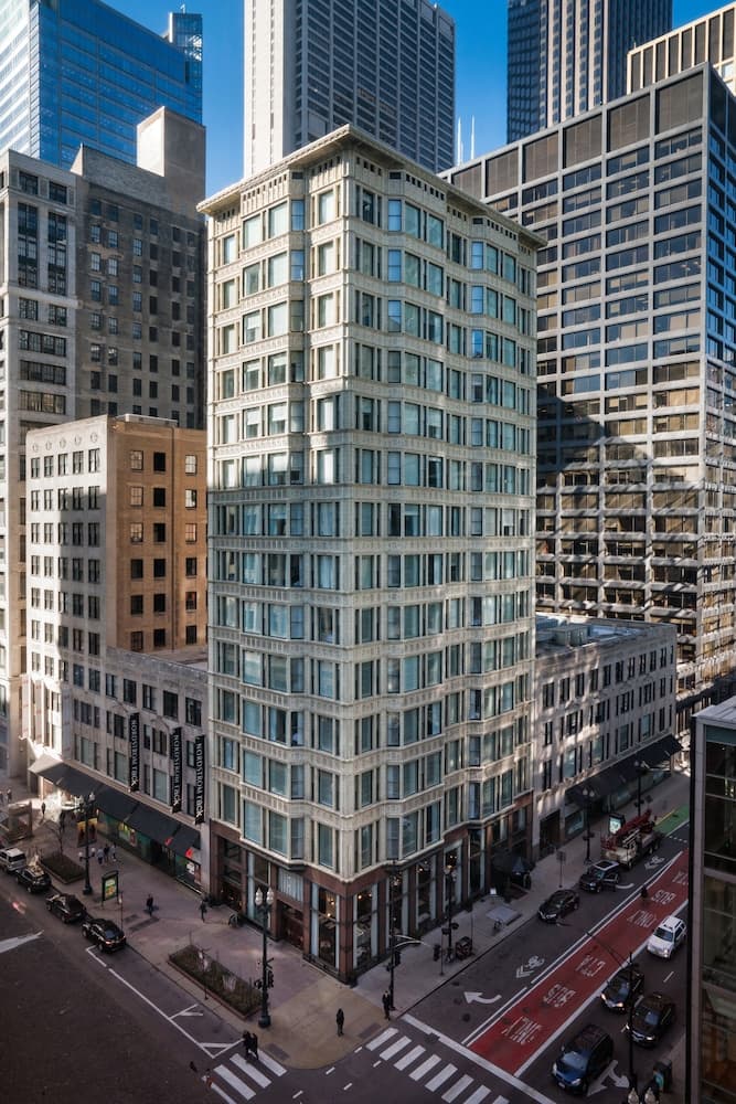Staypineapple, An Iconic Hotel, The Loop hotel photo